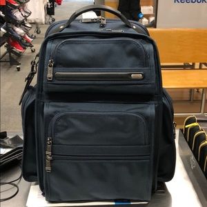 Tumi T-PASS Business class Ballistic Nylon